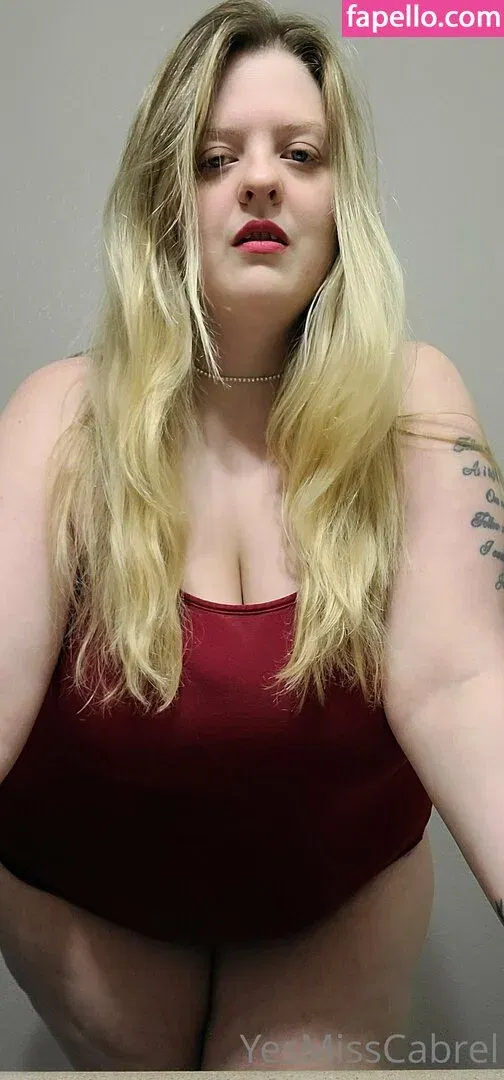 yesmisscabrel Onlyfans Photo Gallery 