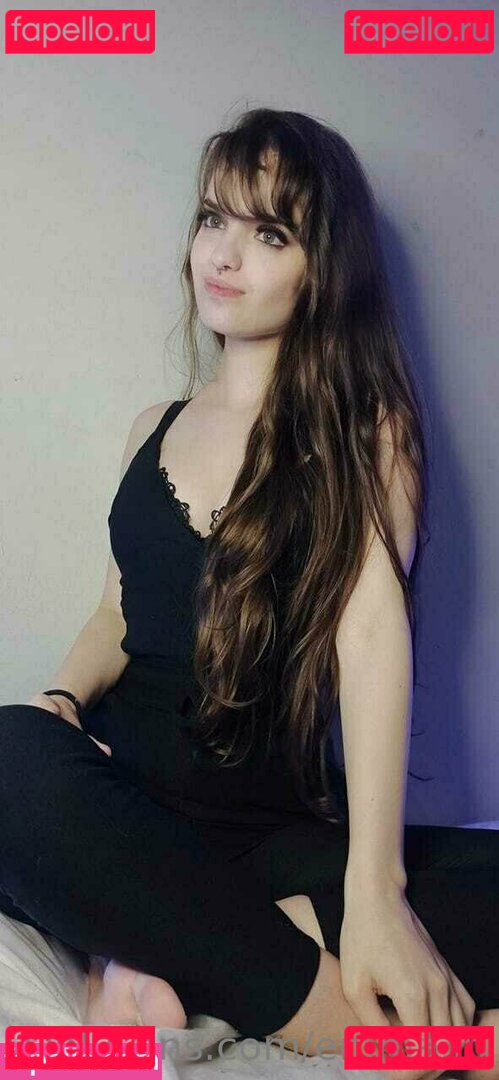 emma.jh Nude Onlyfans Photo 43