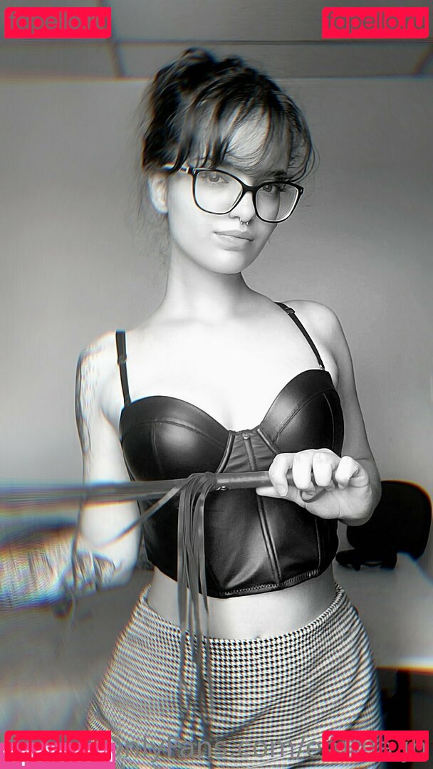 emma.jh Nude Onlyfans Photo 10