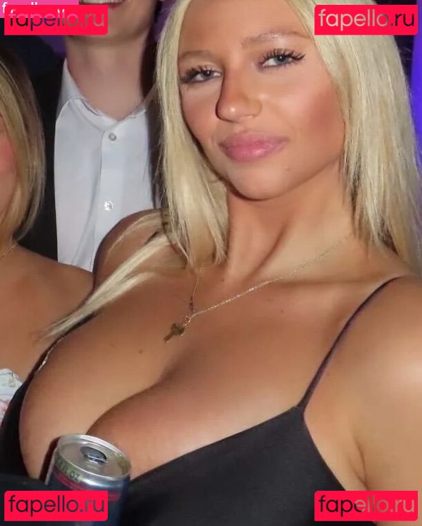 Kate Berry Nude Onlyfans Photo 21