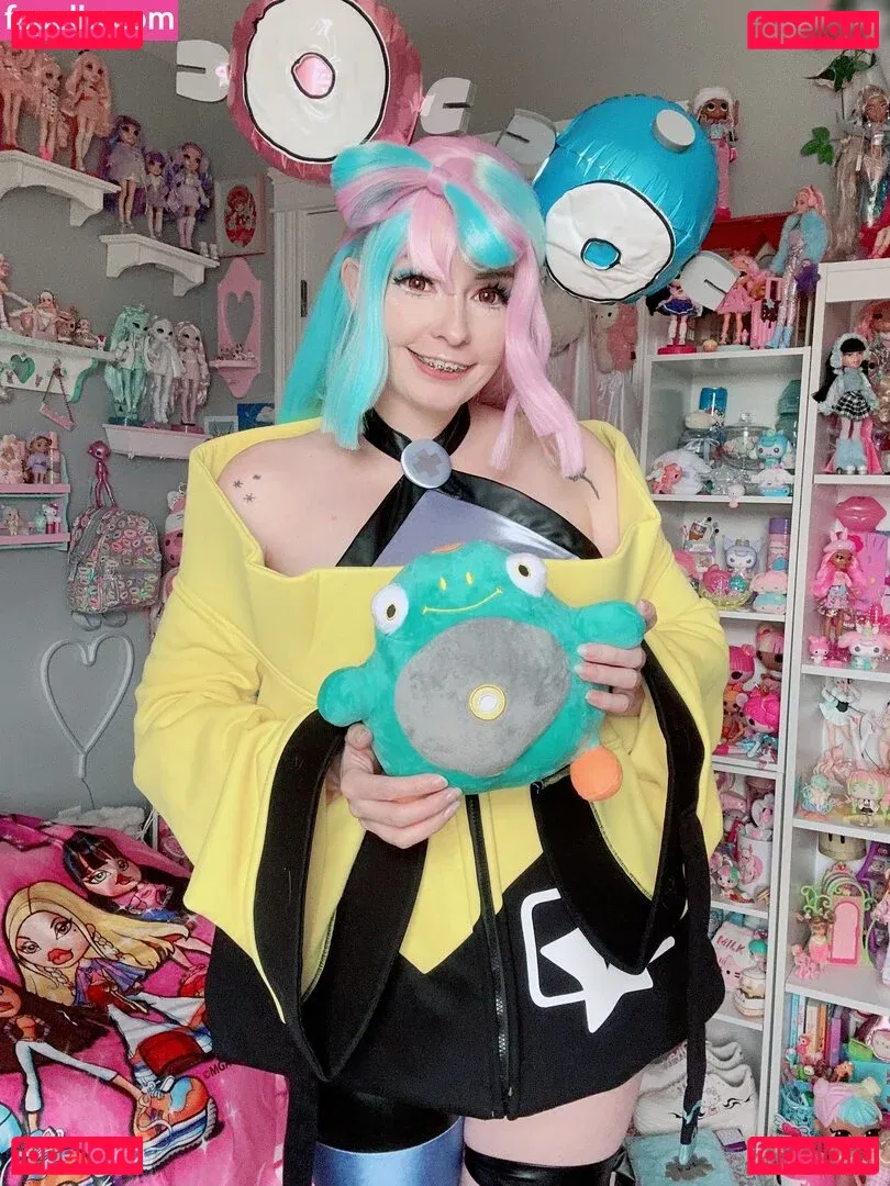 konekocosplays Onlyfans Photo Gallery 