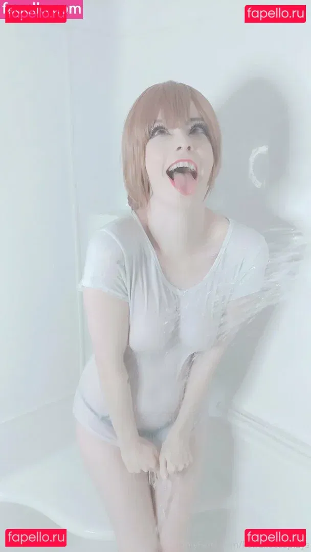 konekocosplays Onlyfans Photo Gallery 