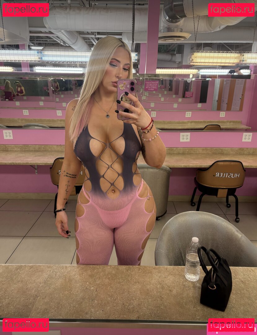 dreamofgeni Nude Onlyfans Photo 3
