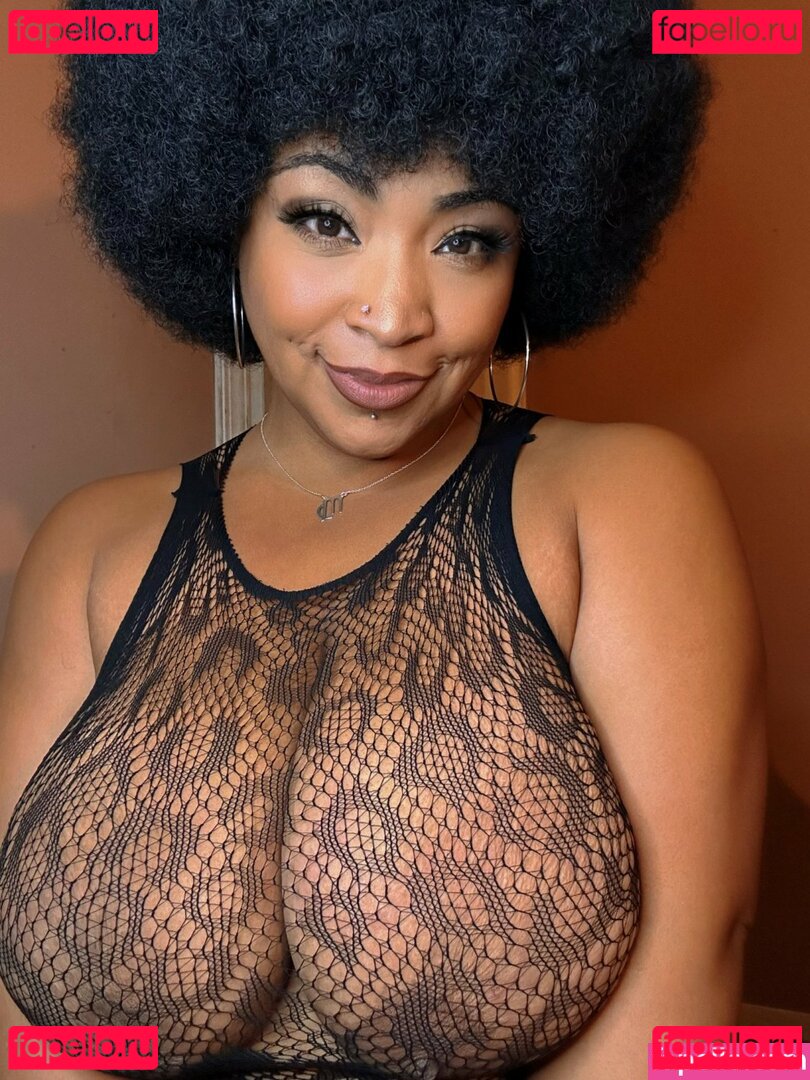 Kurvy Kary Nude Onlyfans Photo 10