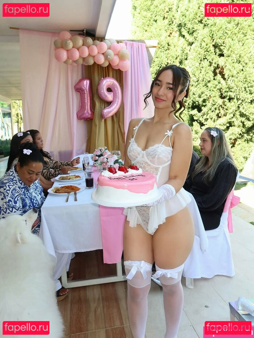 Valery Atamar Nude Onlyfans Photo 3