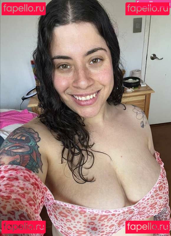 realmeltay Nude Onlyfans Photo 22