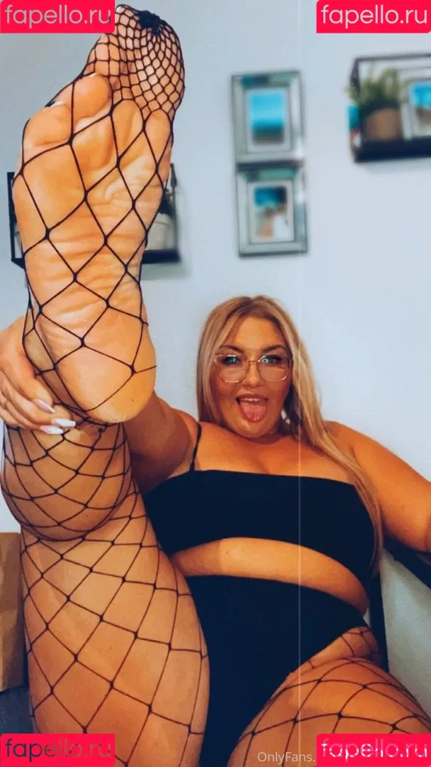 Elisa Bona Onlyfans Photo Gallery 