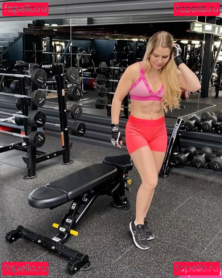 Ruzhena Bedzir Nude Onlyfans Photo 14