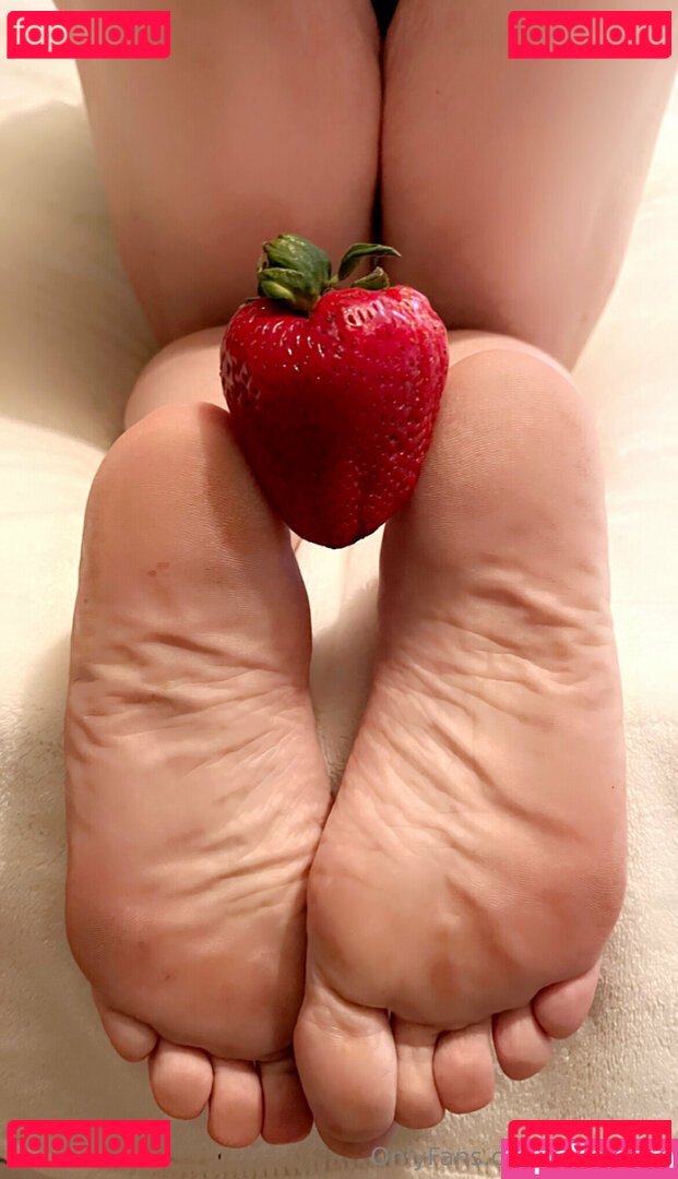 de-feeted Nude Onlyfans Photo 28