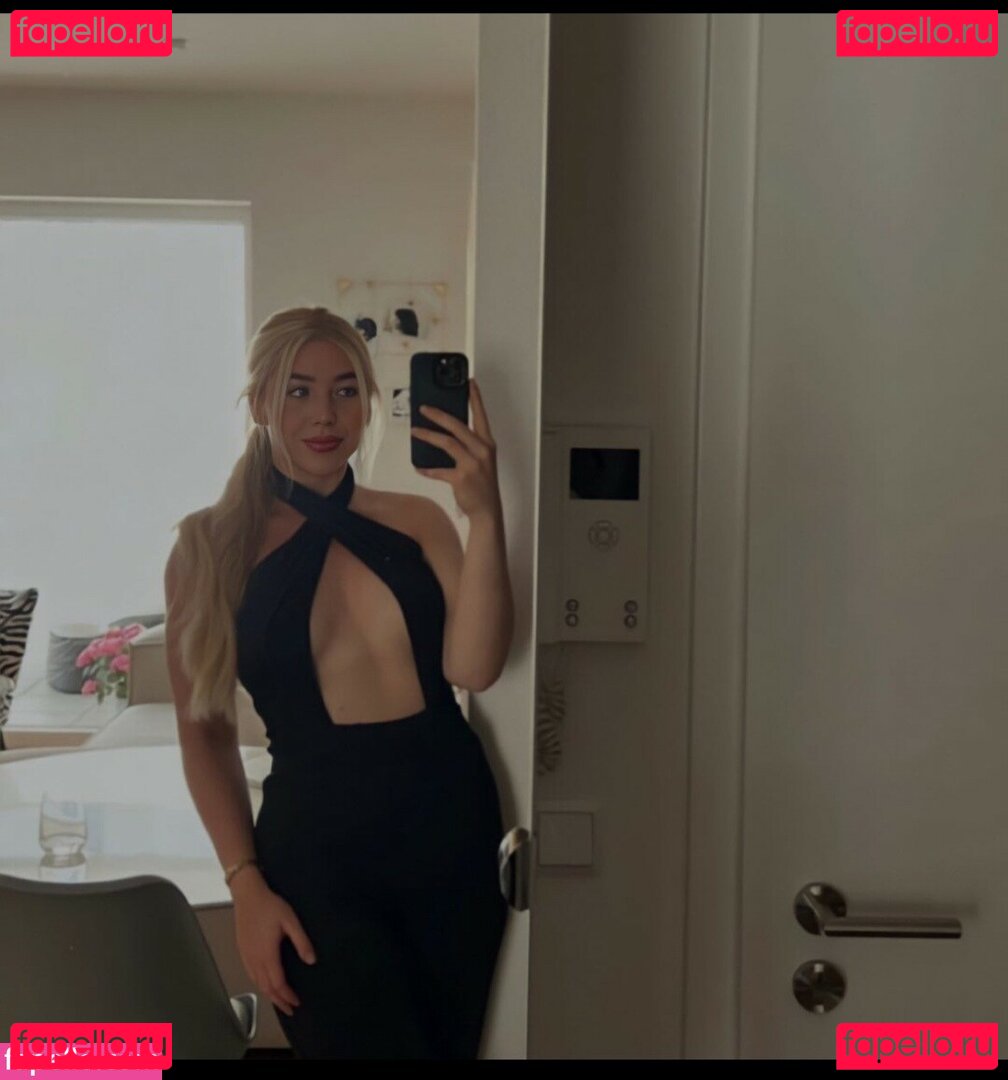 Athena_colins_ Nude Onlyfans Photo 24