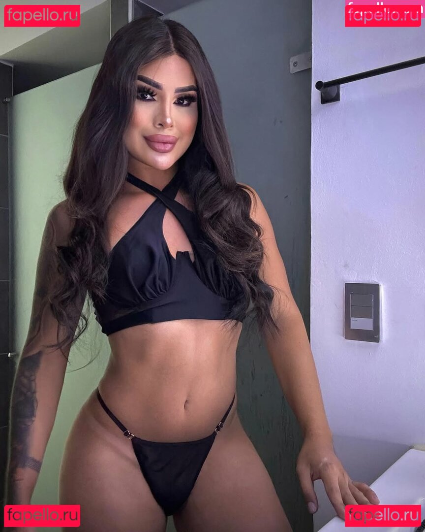 Sara Victoria Nude Onlyfans Photo 14