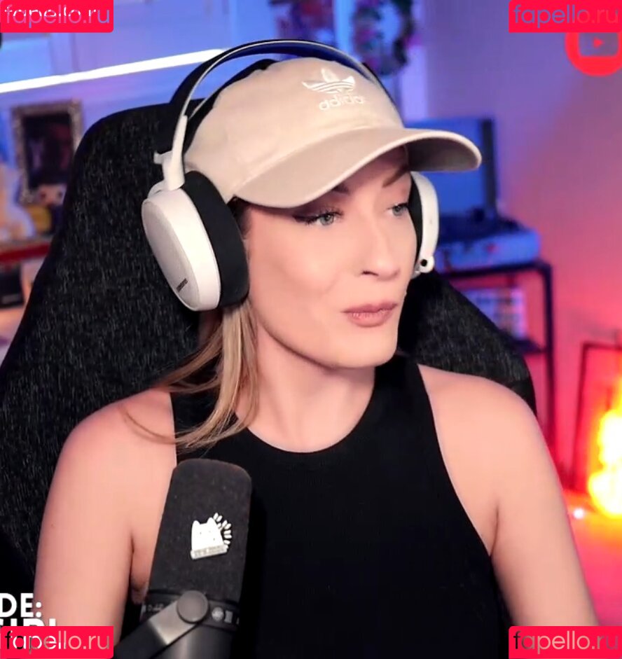 tbhlessbasic Onlyfans Photo Gallery 