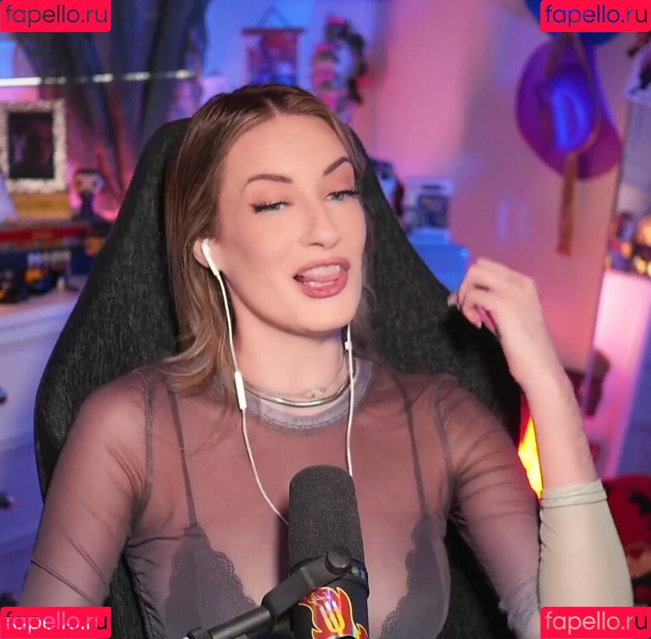 tbhlessbasic Onlyfans Photo Gallery 