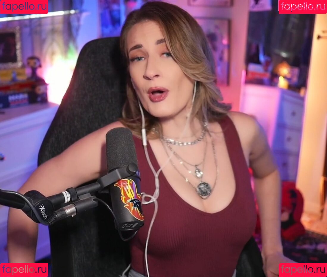 tbhlessbasic Onlyfans Photo Gallery 