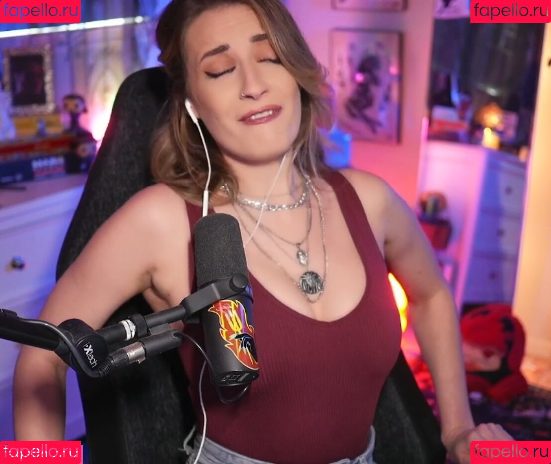 tbhlessbasic Onlyfans Photo Gallery 