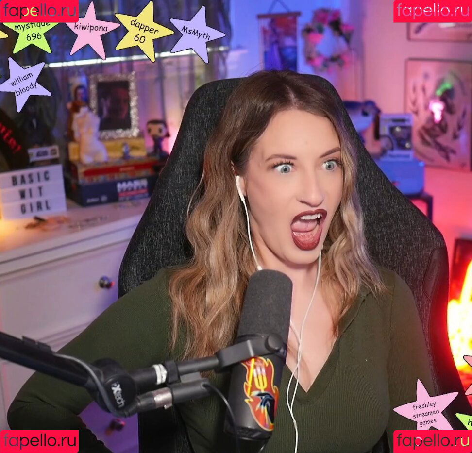 tbhlessbasic Onlyfans Photo Gallery 