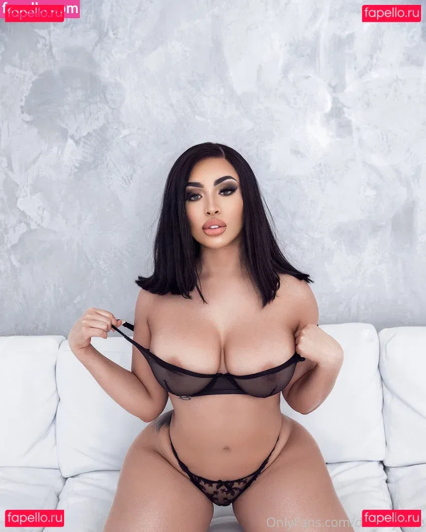 Destiny Skye Onlyfans Photo Gallery 