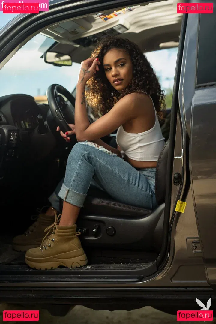 Scarlit Scandal Onlyfans Photo Gallery 