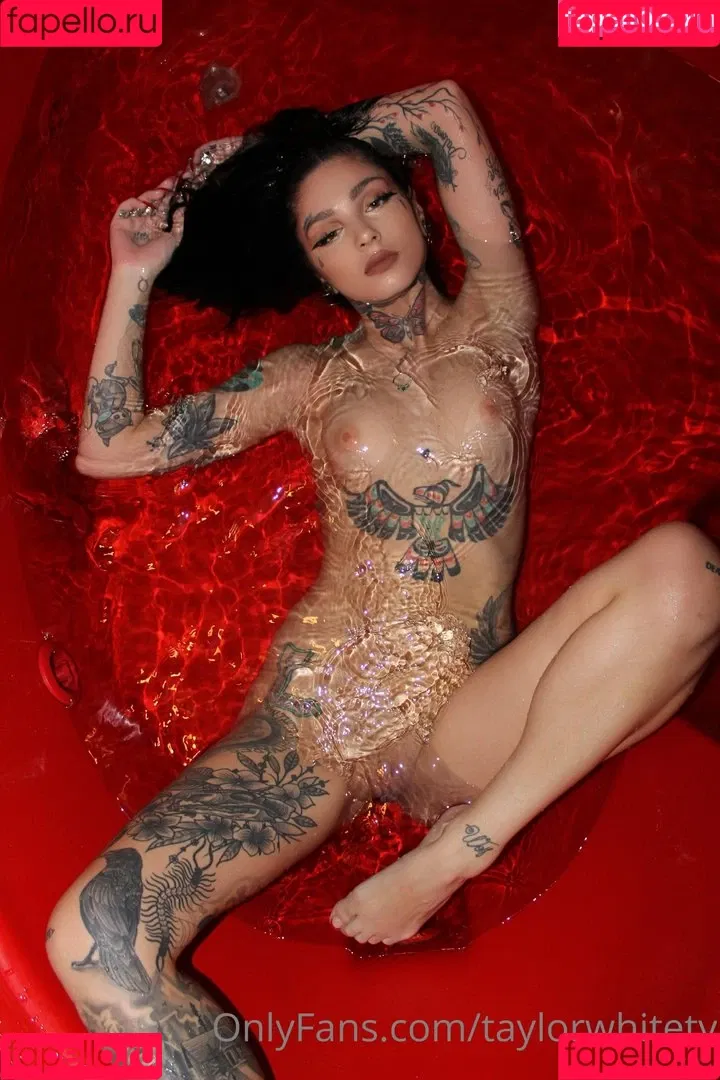 Taylor White Onlyfans Photo Gallery 