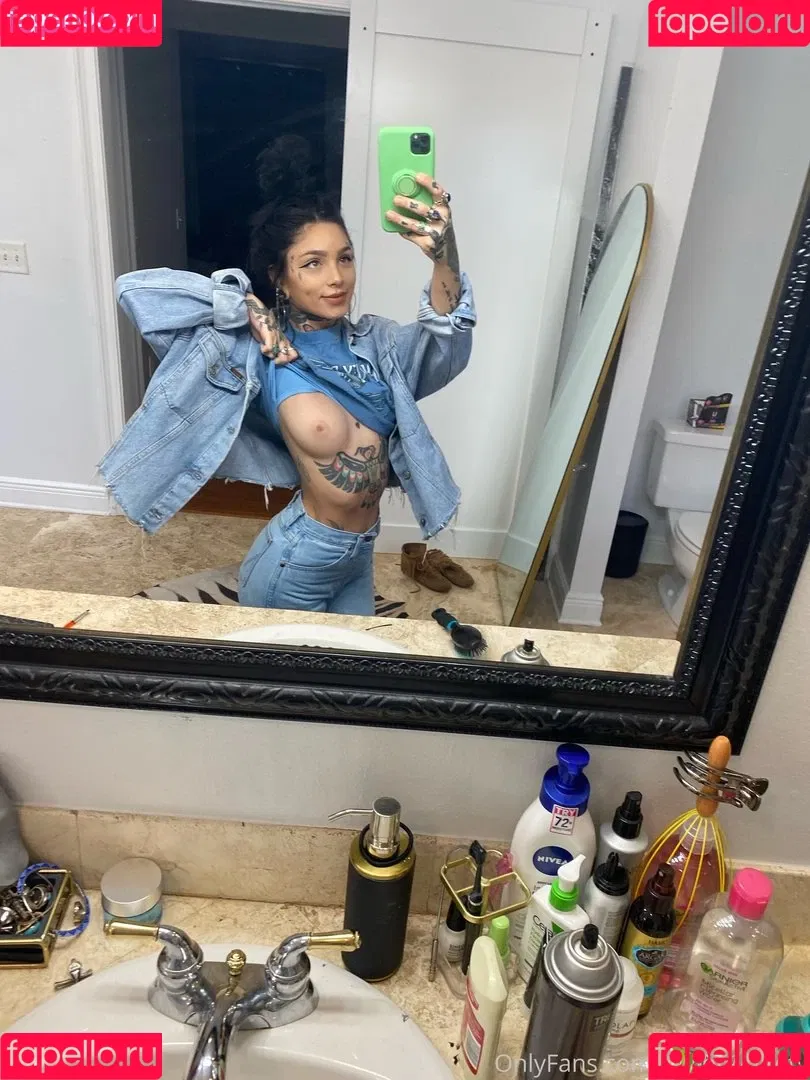 Taylor White Onlyfans Photo Gallery 