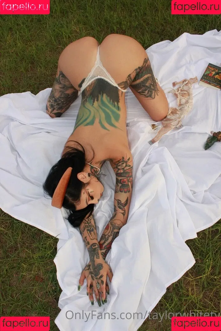 Taylor White Onlyfans Photo Gallery 