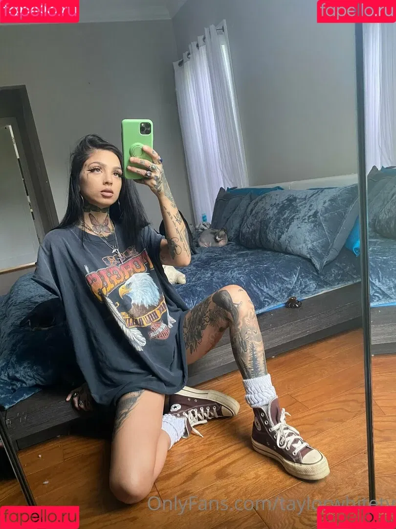 Taylor White Onlyfans Photo Gallery 