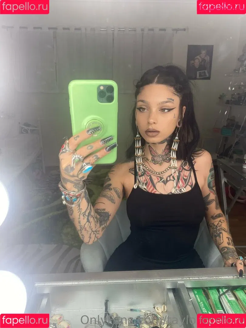 Taylor White Onlyfans Photo Gallery 