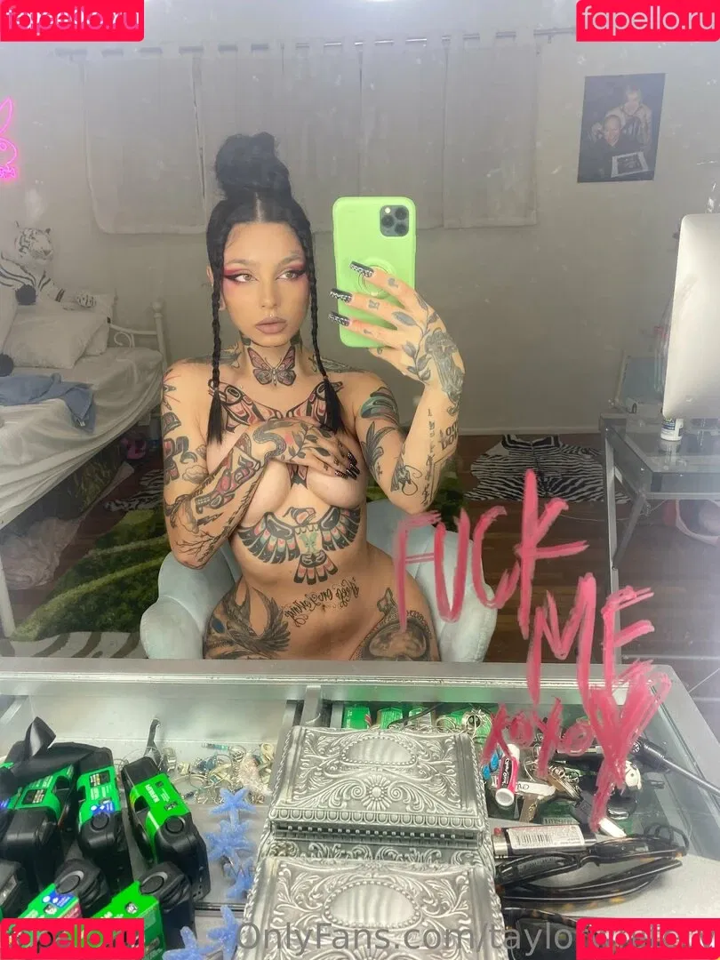 Taylor White Onlyfans Photo Gallery 