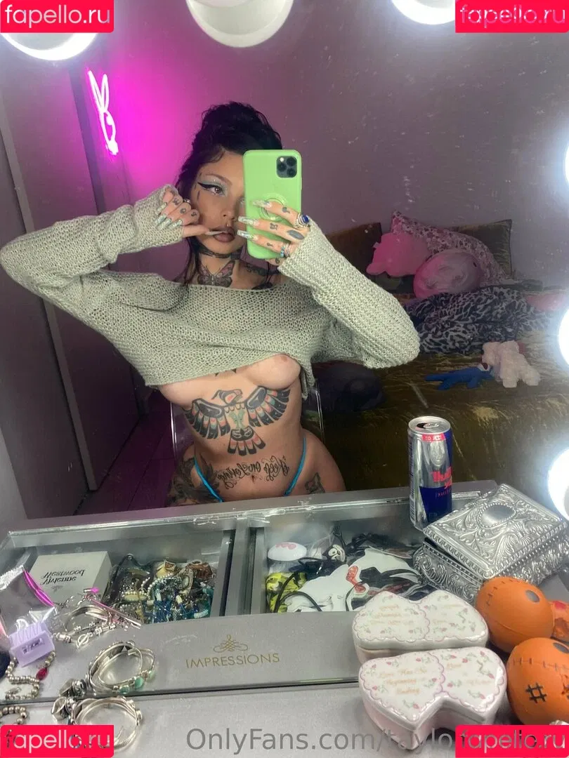 Taylor White Onlyfans Photo Gallery 