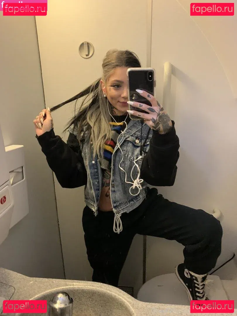 Taylor White Onlyfans Photo Gallery 