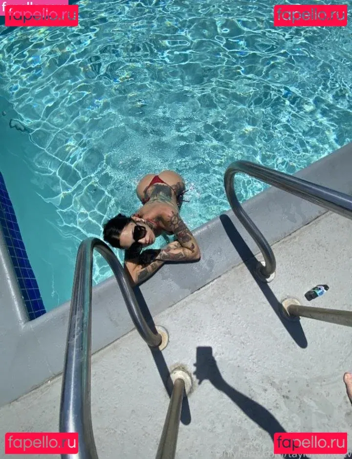 Taylor White Onlyfans Photo Gallery 