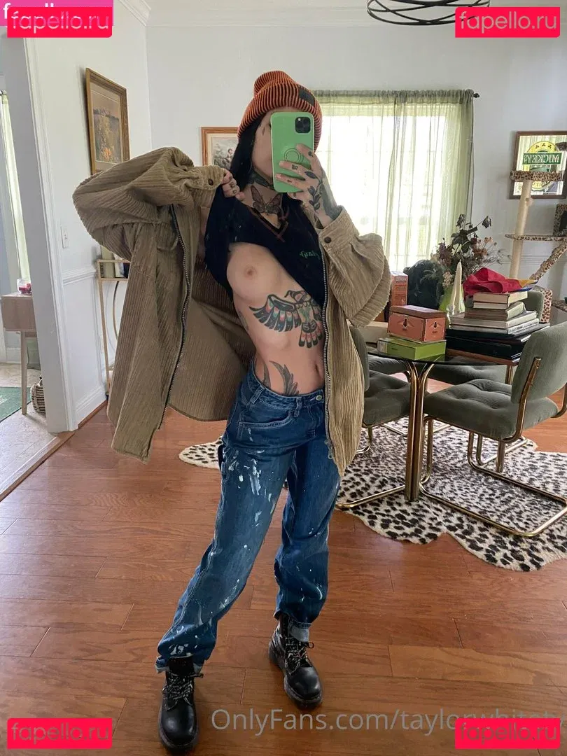 Taylor White Onlyfans Photo Gallery 