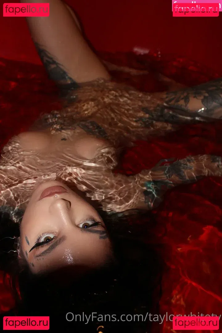 Taylor White Onlyfans Photo Gallery 