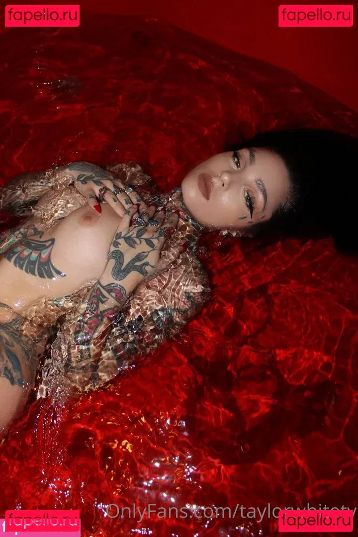 Taylor White Onlyfans Photo Gallery 