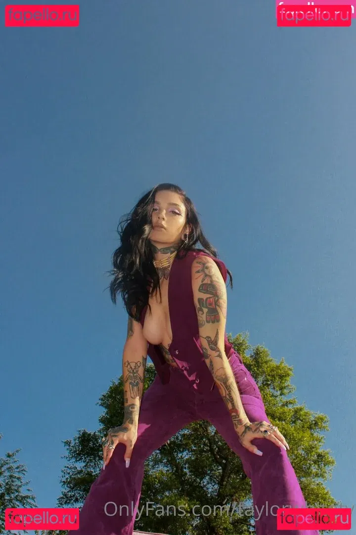 Taylor White Onlyfans Photo Gallery 