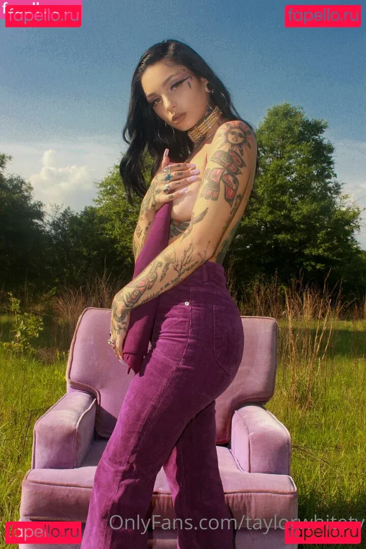 Taylor White Onlyfans Photo Gallery 