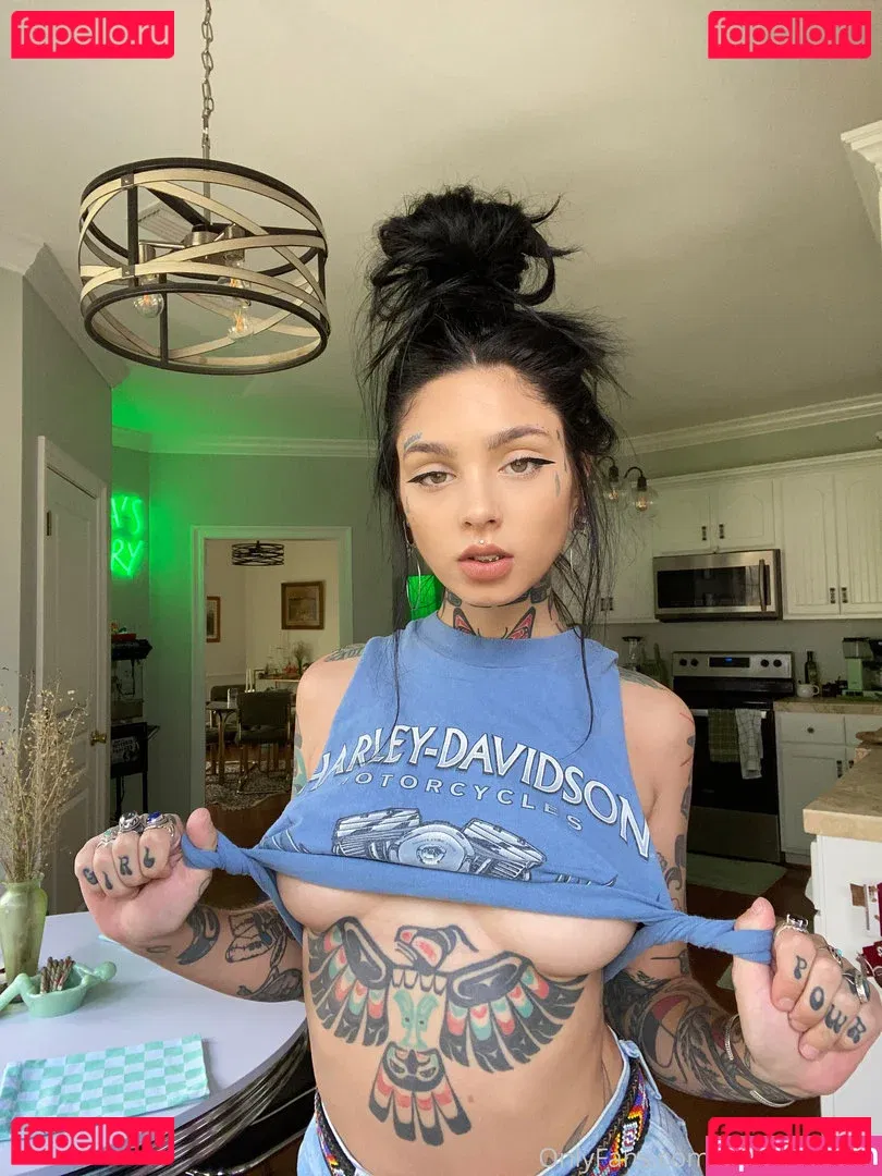 Taylor White Onlyfans Photo Gallery 