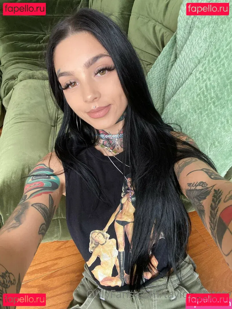 Taylor White Onlyfans Photo Gallery 