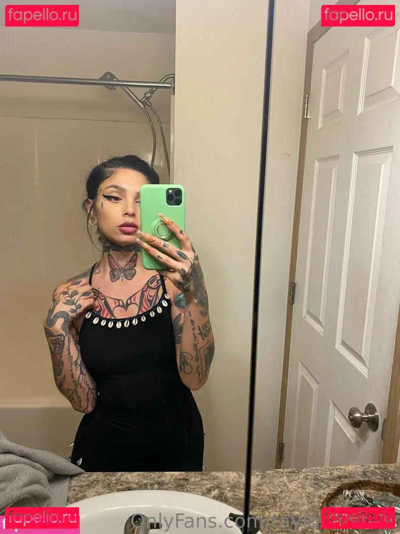 Taylor White Onlyfans Photo Gallery 