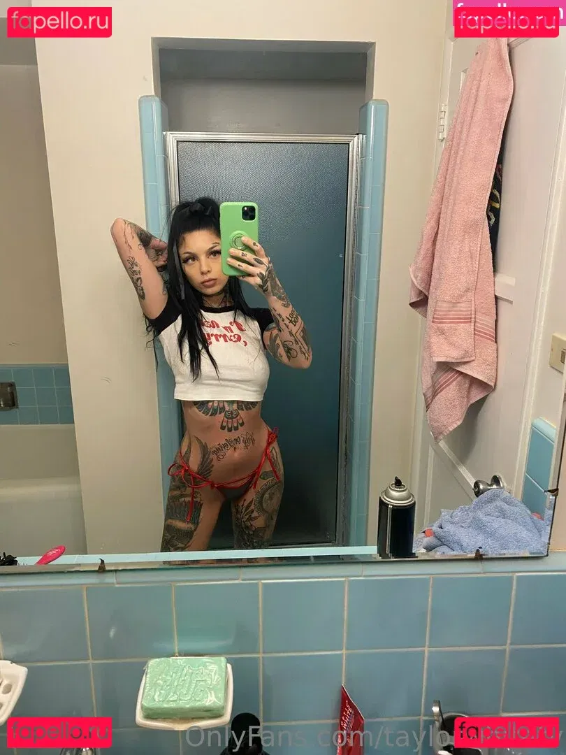 Taylor White Onlyfans Photo Gallery 