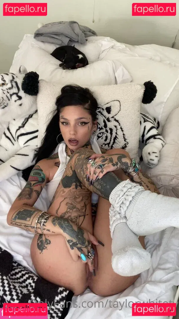 Taylor White Onlyfans Photo Gallery 