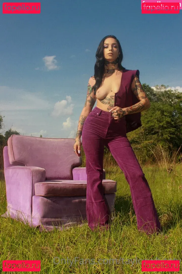 Taylor White Onlyfans Photo Gallery 