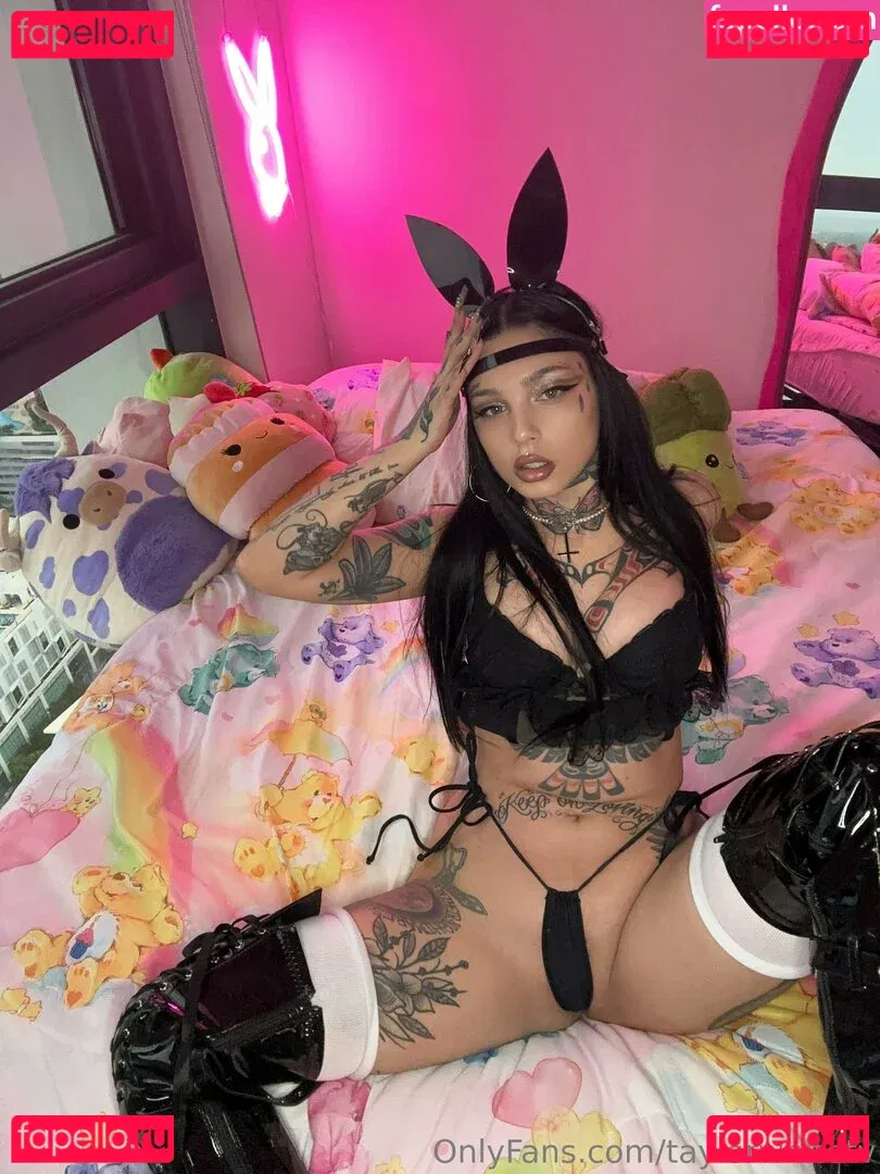 Taylor White Onlyfans Photo Gallery 