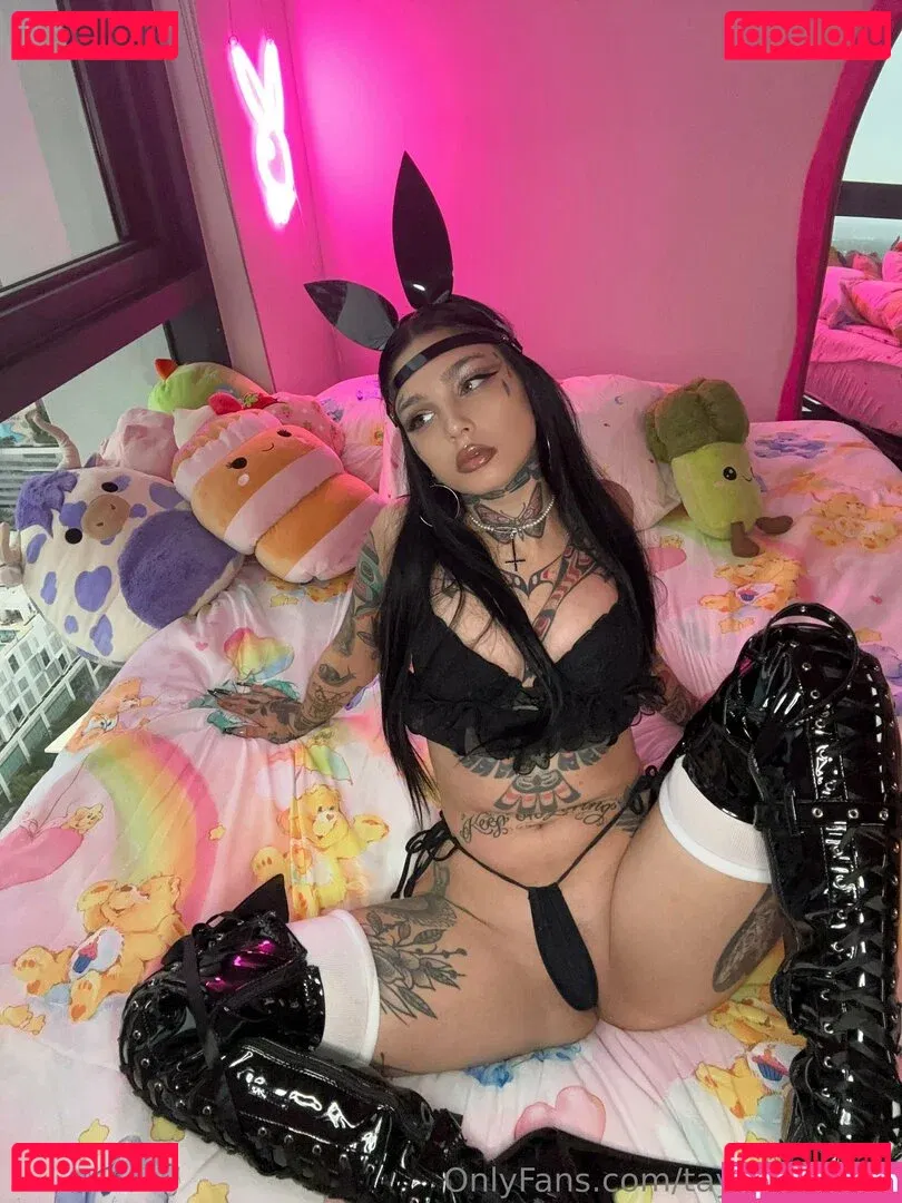 Taylor White Onlyfans Photo Gallery 