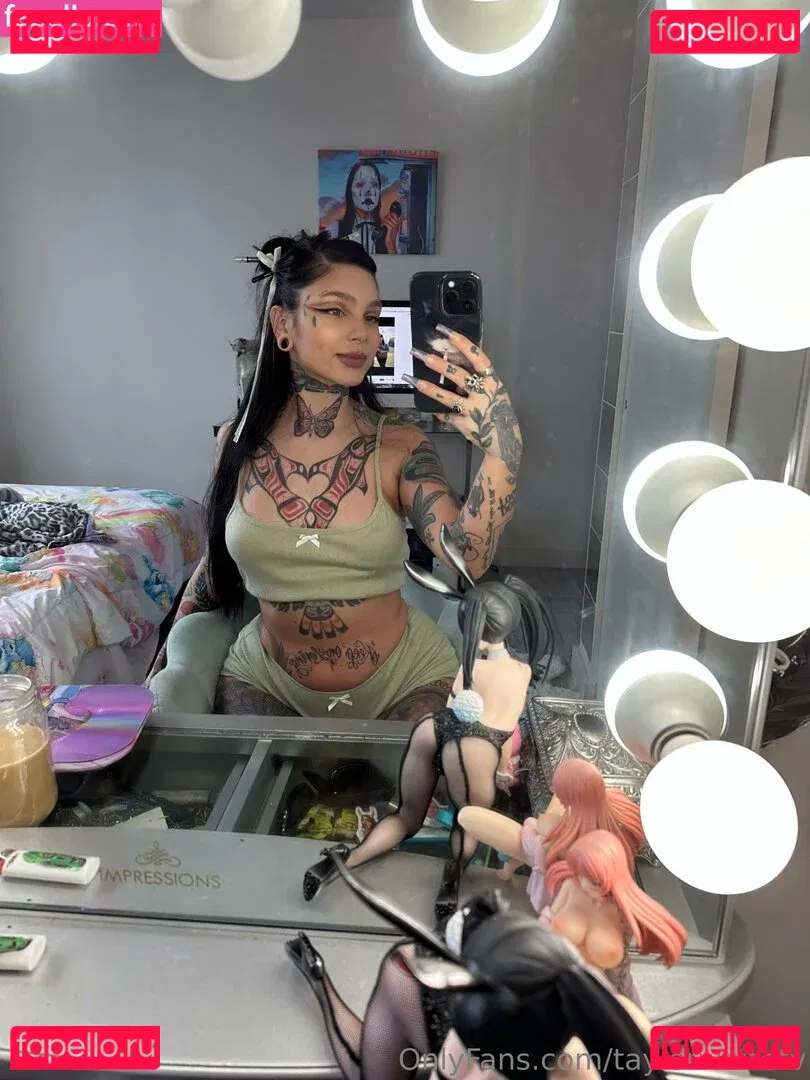 Taylor White Onlyfans Photo Gallery 