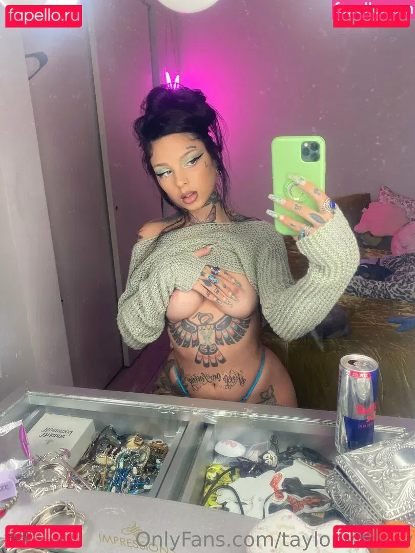 Taylor White Onlyfans Photo Gallery 