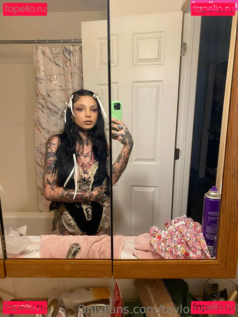 Taylor White Onlyfans Photo Gallery 