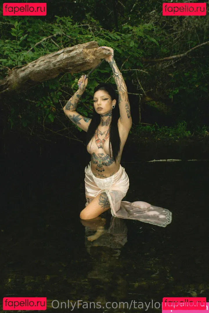 Taylor White Onlyfans Photo Gallery 