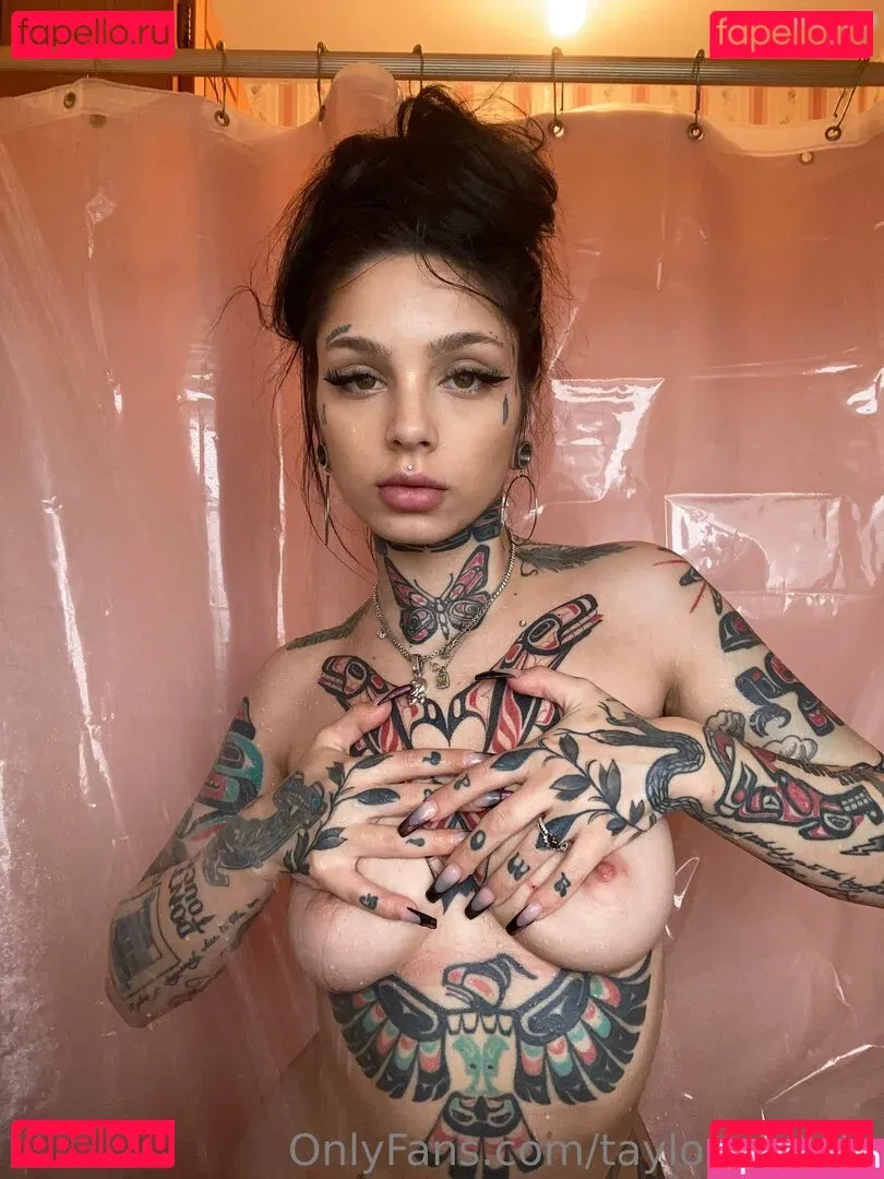 Taylor White Onlyfans Photo Gallery 