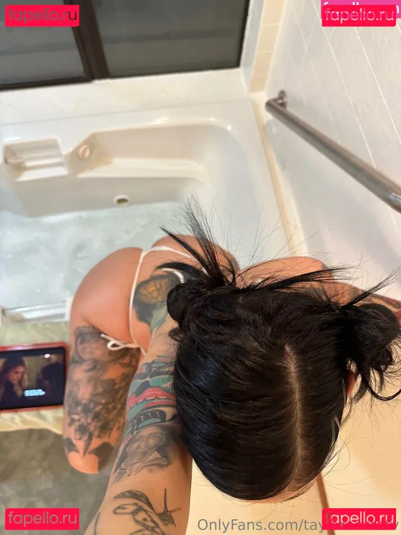 Taylor White Onlyfans Photo Gallery 